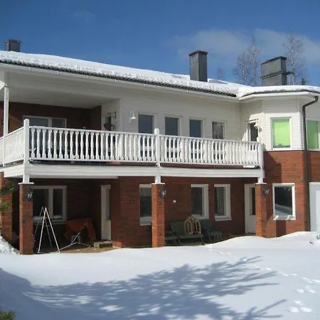 Vakantiehuis Huhuksen Vaarala Huhus